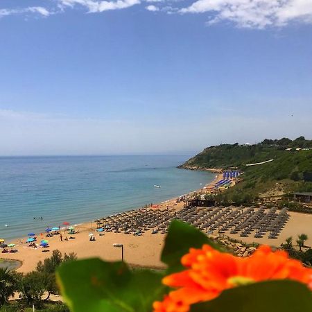 Appartamenti E Stanze Onde Blu Le Castella  Dış mekan fotoğraf